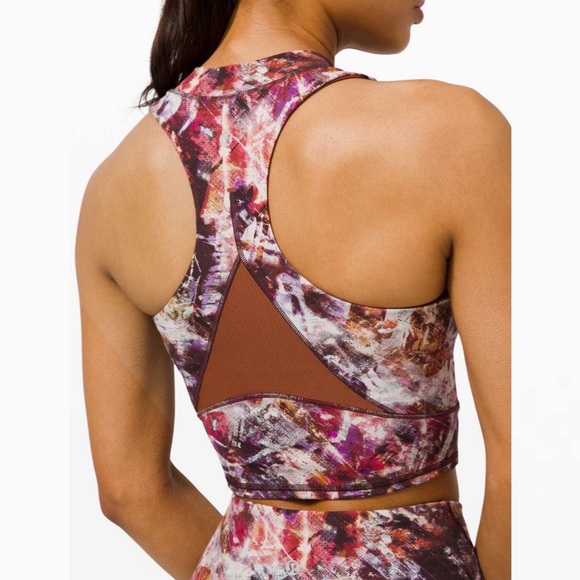 Lululemon Everlux and Mesh Cropped Tank in Urbantricity Multi / Dark Terracotta - Picture 4 of 11